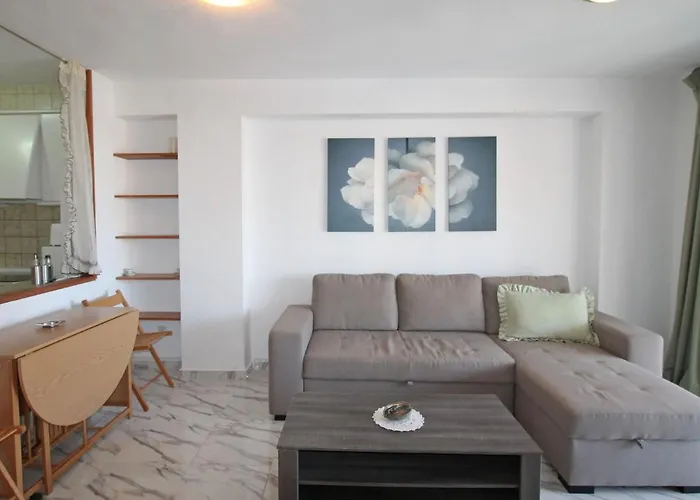 Waldorff By Interhome דירה בנידורם
